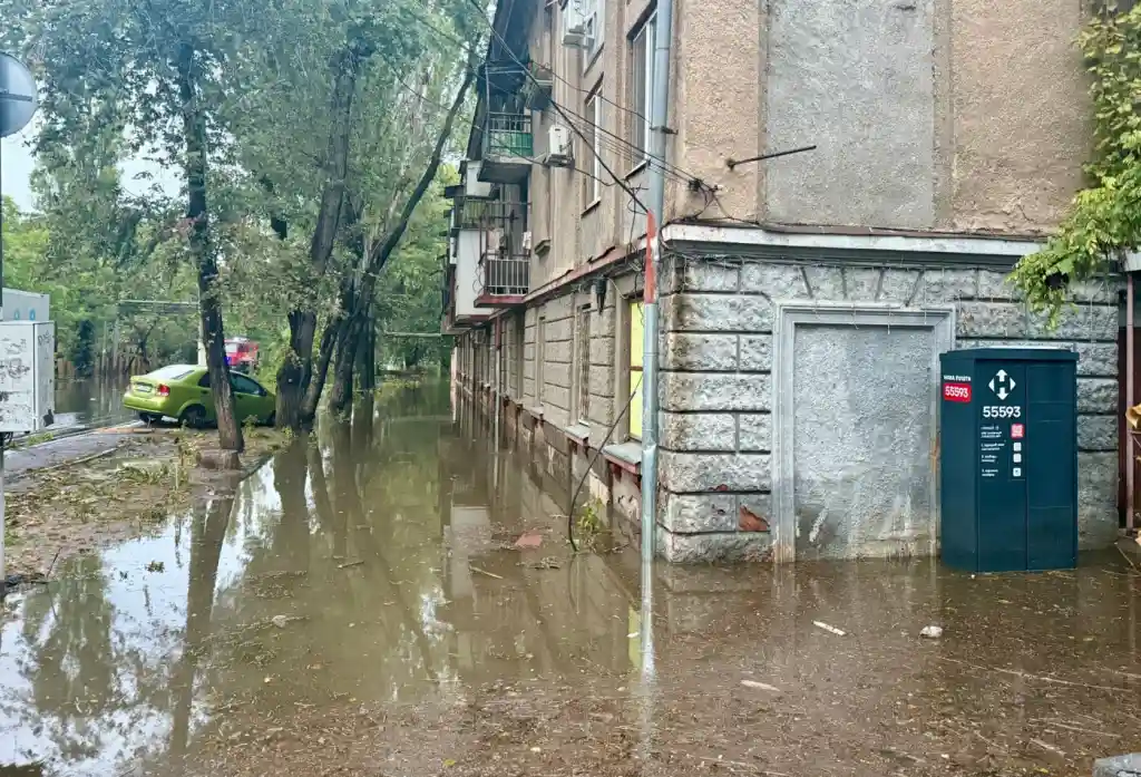 В Одесі зросла кількість жертв негоди до 10: місто оголосило день жалоби