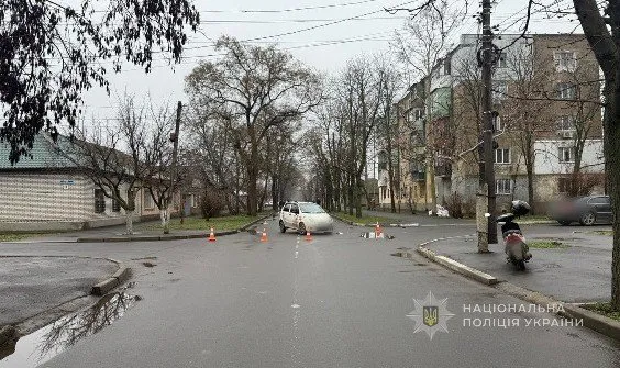 На Одещині три ДТП: під колеса потрапили велосипедист, мотоцикліст і підліток на самокаті