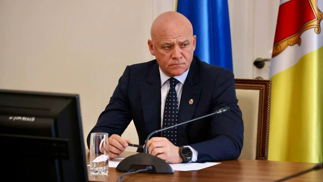 Труханов просить президента перевірити інформацію про нібито “російський паспорт”