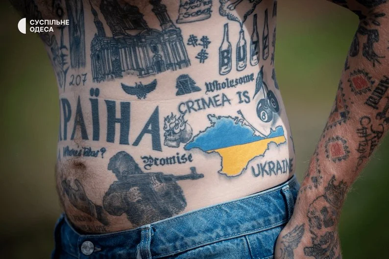 Майкл Яворський: британець з українською душею, який зібрав колекцію зі 200 футбольних футболок Майкл Яворський: британець з українською душею, який зібрав колекцію зі 200 футбольних футболок