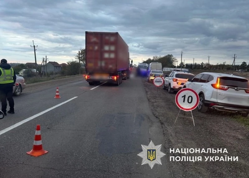Смертельна аварія на Одещині: вантажівка протаранила блокпост, загинули двоє військових