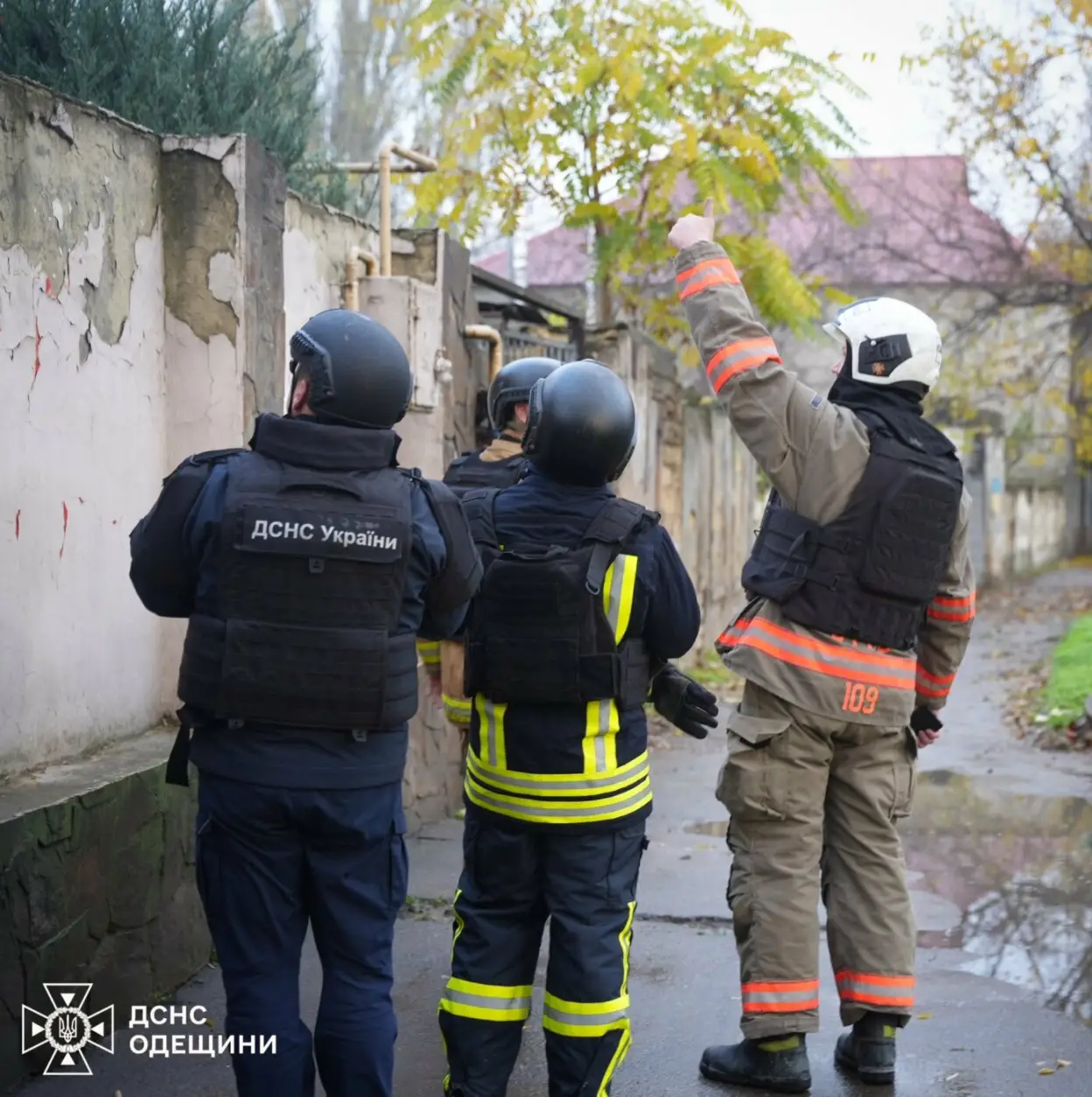 Ранковий удар по Одещині: дрон спричинив пожежу в житловому будинку