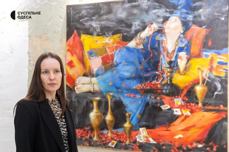 Одеса зустріла нову експозицію: Яна Голуб’ятникова представила символічну виставку живопису