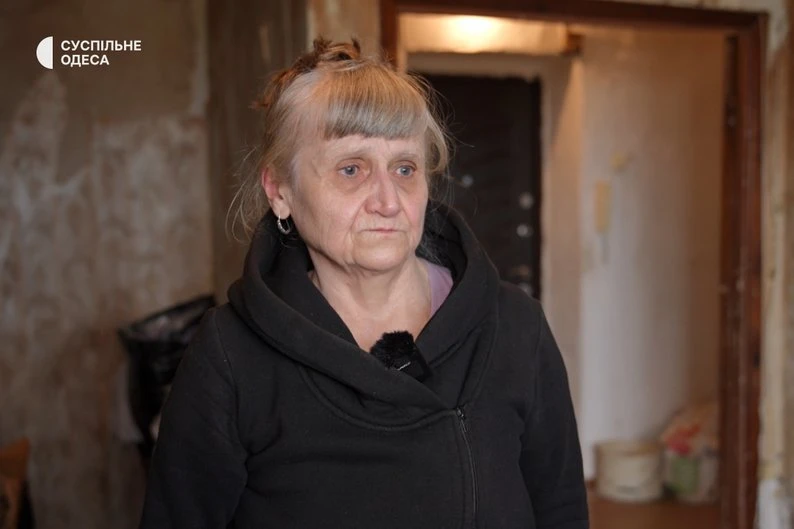 Останній поверх в Одесі не висихає після зливи: мешканка досі живе у вогкості