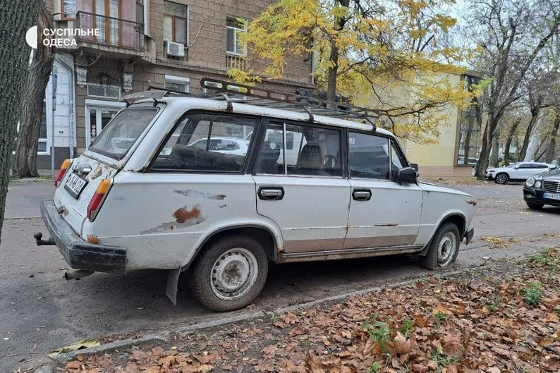 Одеса запровадила новий порядок дій щодо занедбаних автомобілів