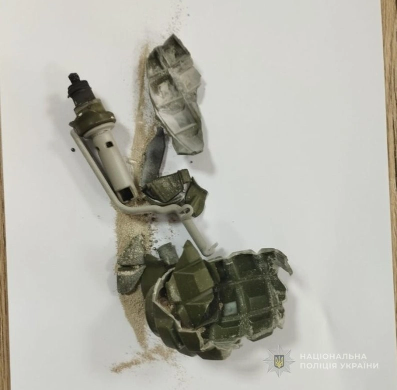 У школі на Одещині вибухнула навчальна граната: поранено хлопчика, відповідальність понесуть батьки