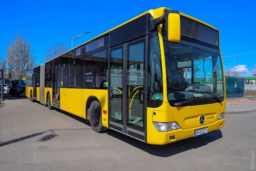 Одеса запускає соціальні автобуси після атаки: оновлений графік на 5 грудня