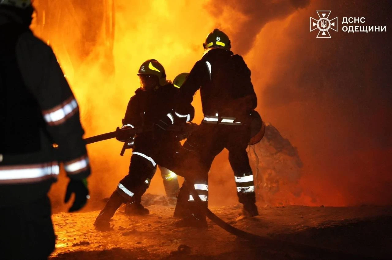 Наслідки нічного удару: як Одеса відновлюється після атаки 19 грудня