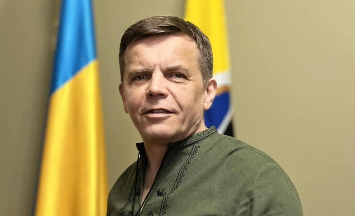 Пошкоджений міст на Одещині відновлюють під обстрілами: логістику обіцяють стабілізувати за кілька днів