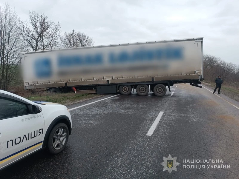 Аварія на трасі Одеса – Рені: рух транспорту тимчасово обмежено
