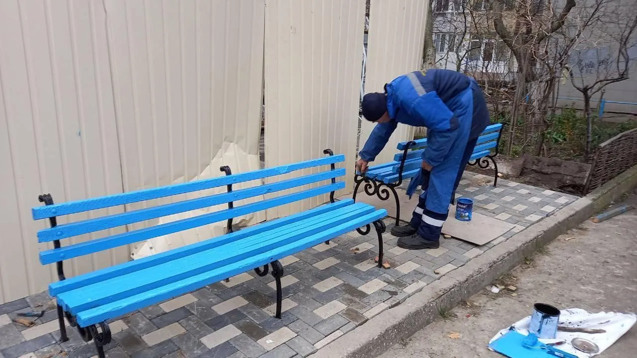 В Одесі перехожі й патрульні підняли 62-річного чоловіка з дороги та допомогли повернутися додому