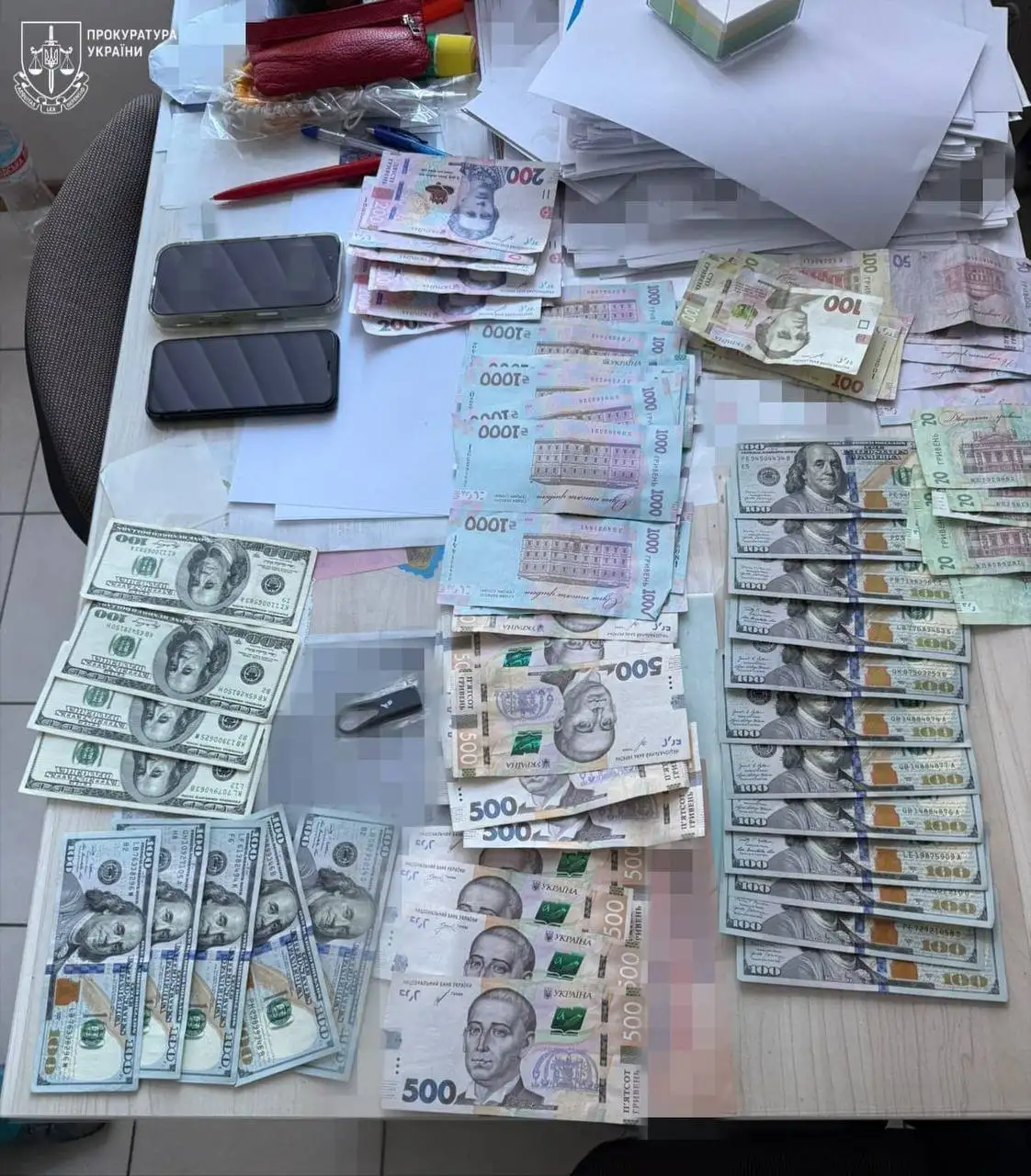 Сварка закінчилася ножем: на Одещині дід поранив унука і постане перед судом