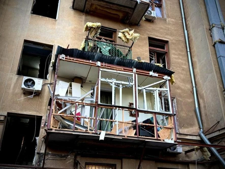 Ніч без скла і дверей: Одеса оговтується після атаки дронів
