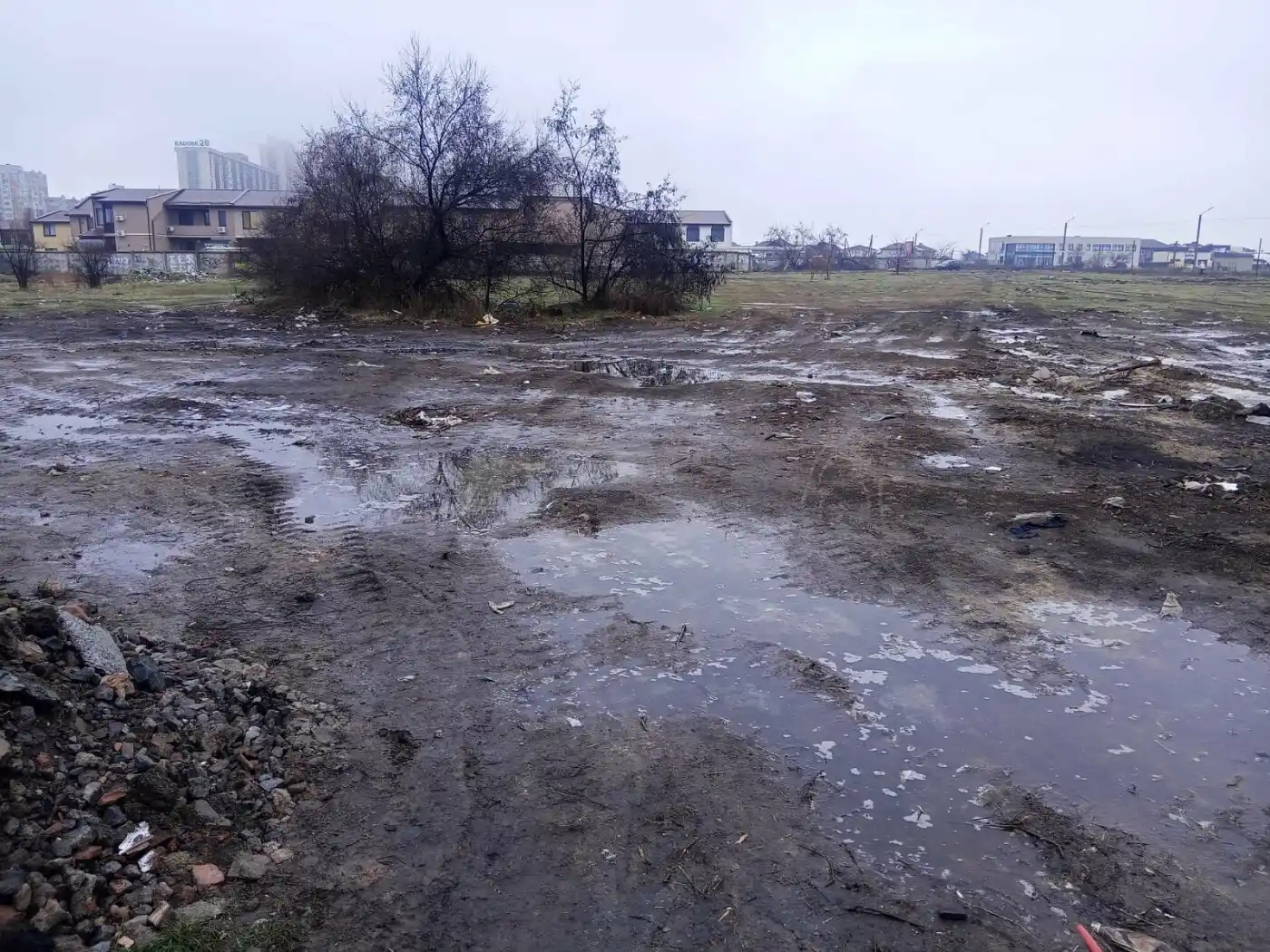 Перший день лютого: одеські двори звільняють від льоду