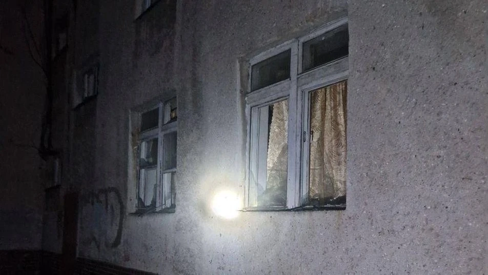 Нічний удар по Одесі: школа та дитсадок із вибитими вікнами переходять на дистанційне навчання
