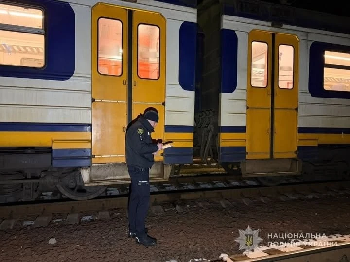 Трагічний інцидент на коліях в Одесі: загинула 14-річна дівчина