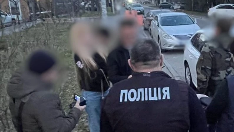 В Одесі викладачку коледжу викрили на хабарі за допуск студентки до сесії