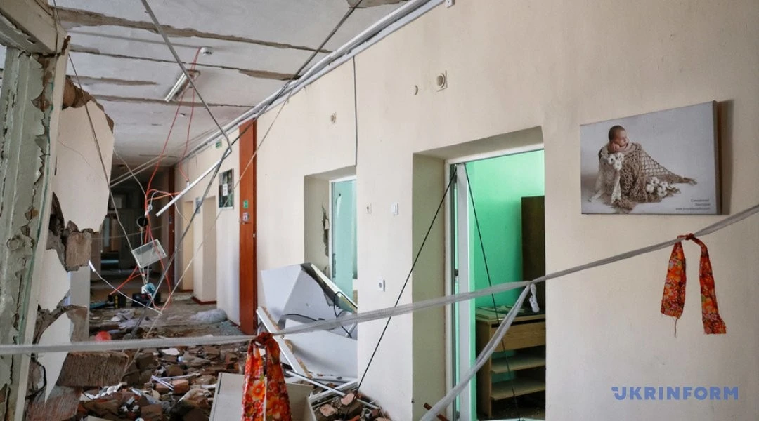Нічна атака на пологовий будинок в Одесі: як лікарі рятували немовлят під вибухами