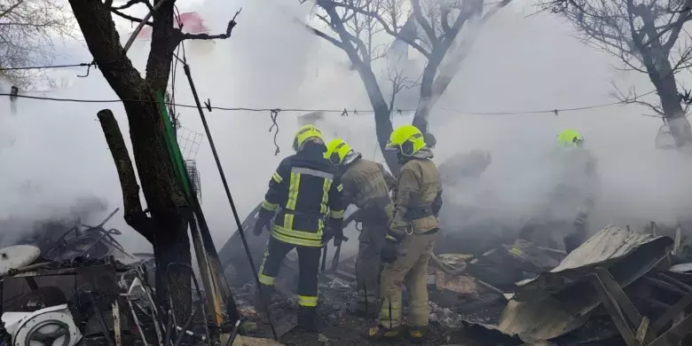 Врятовані оселі: пожежники Одещини приборкали полум’я у Новій Долині